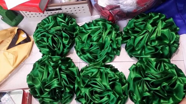 Bông  khánh thành