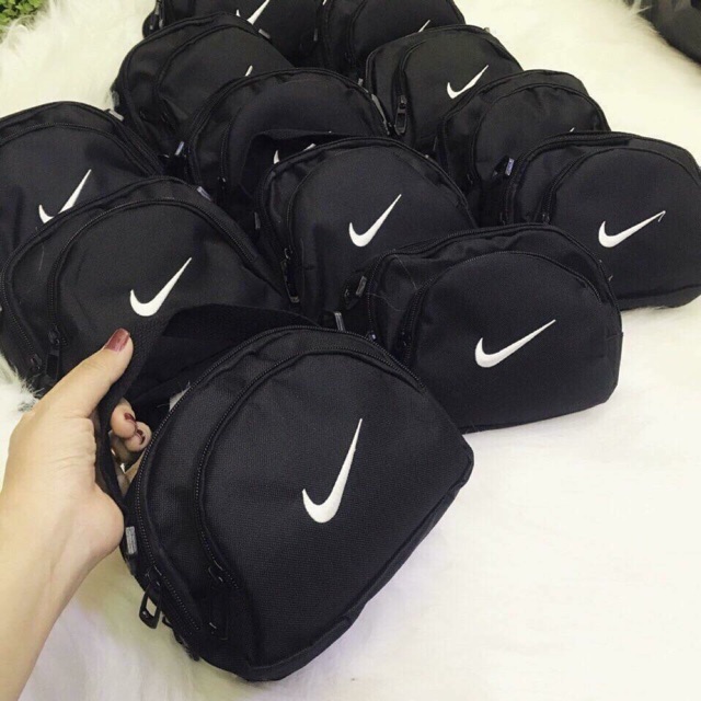 Túi đeo chéo Nike