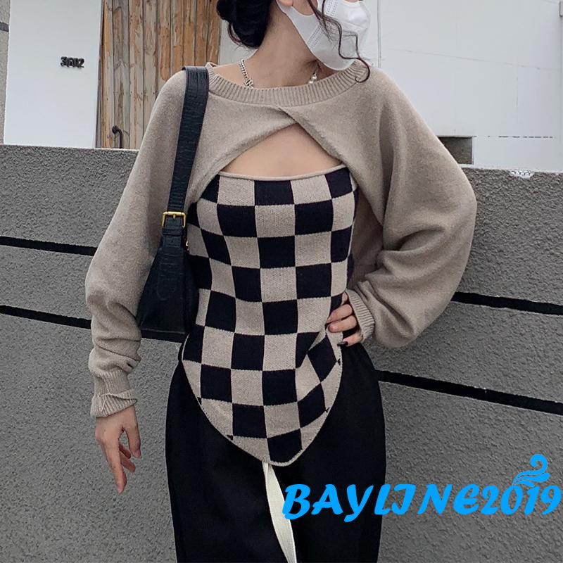 Set áo thun dài tay và áo hai dây họa tiết ca rô màu sắc trẻ trung dành cho nữ