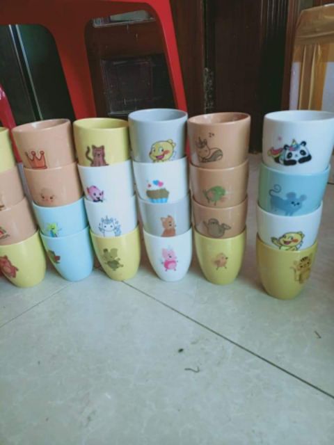 Chậu ly cao 10cm rộng 8cm có khoan lỗ