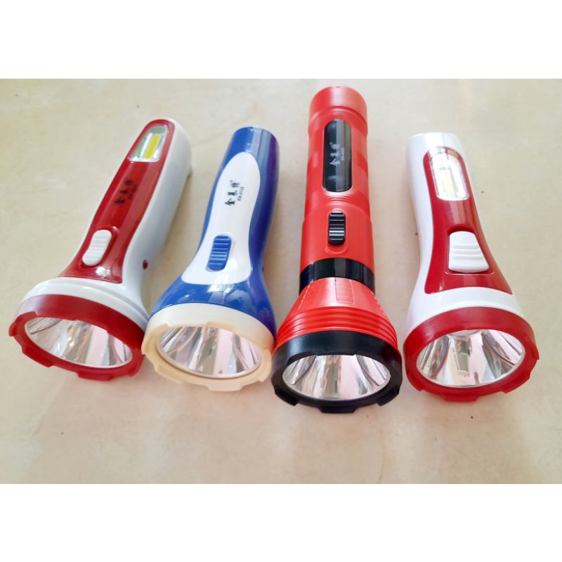 Đèn pin sạc hàng bãi rất sáng và bền