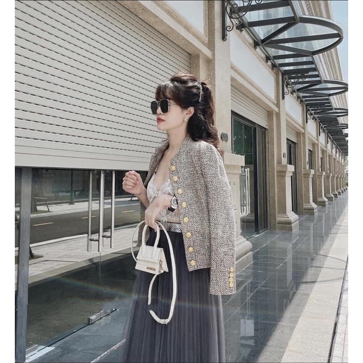 Áo khoác dạ tweed khuy vàng