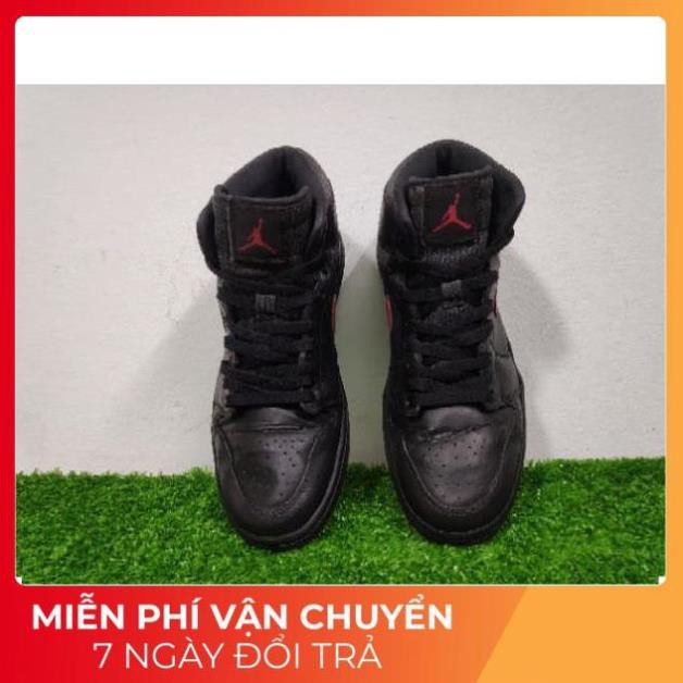 SALE VZ sale [Hàng Auth] Ả𝐍𝐇 𝐓𝐇Ậ𝐓 Giày Nike Jordan 1s đỏ đen size 42 Uy Tín . : : : ^^ ! .