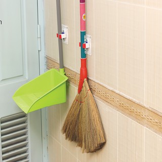 Kẹp ống tròn treo chổi