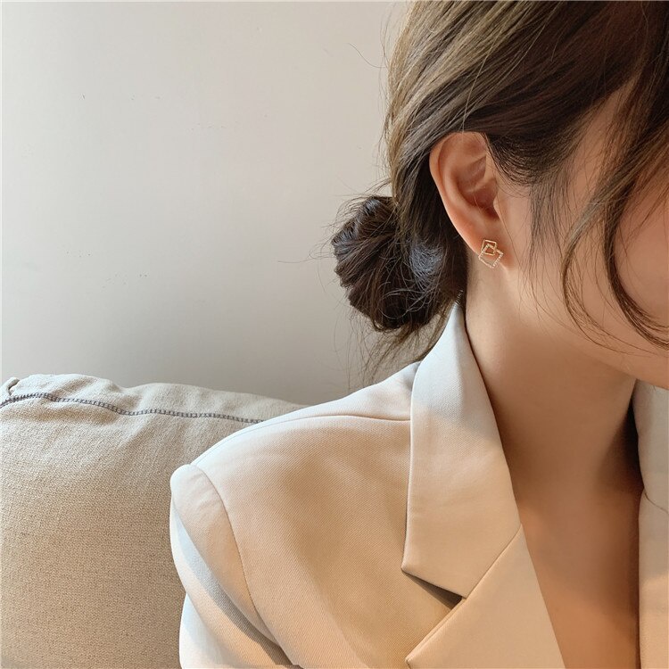 Bông Tai Dạng Kẹp Đính Đá Hình Vuông CE0839 Không Cần Đục Lỗ