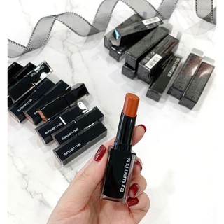 Son Shu Uemura 585 màu cam cháy thần thánh