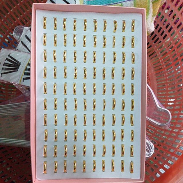 Nhẫn tròn mỹ kí