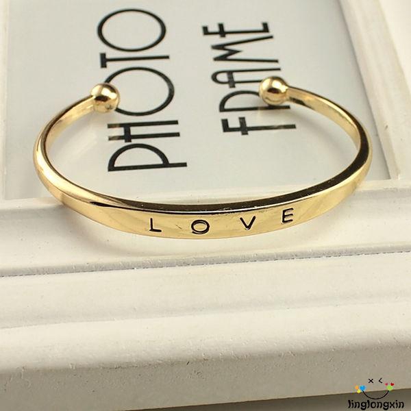 Vòng tay nữ mạ vàng / bạc mặt hình trái tim