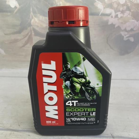 Dầu nhớt MOTUL thông dụng cho xe ga,xe số dung tích 800ml