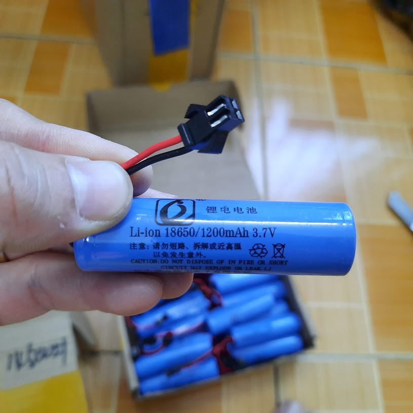 Pin xe điều khiển 3.7v 18650 1200mah