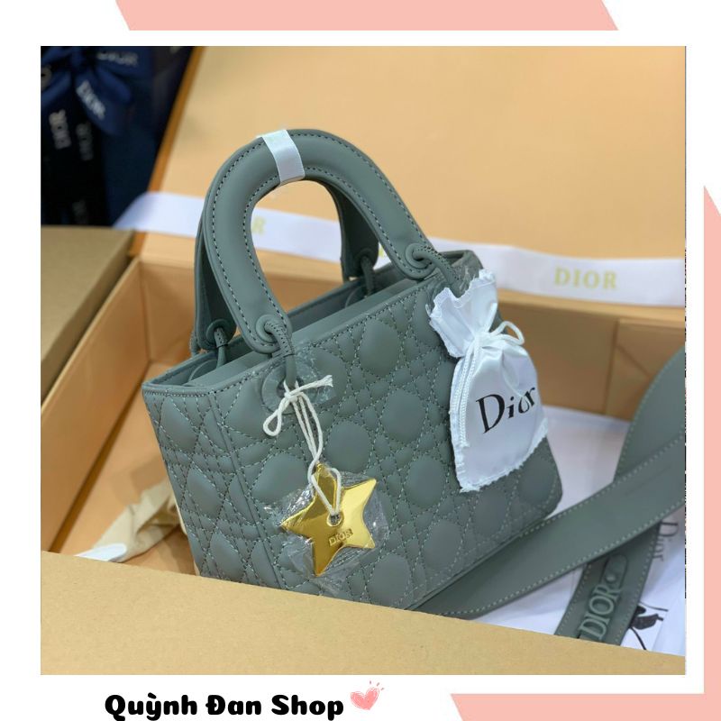 Túi xách nữ cầm tay mini Dior trám kèm sao cao cấp