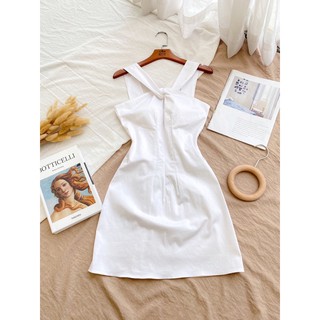 Đầm 2s trắng xoắn ngực