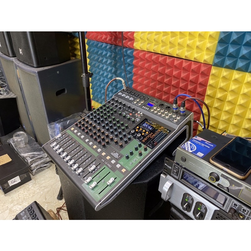 Mixer XA-12pro