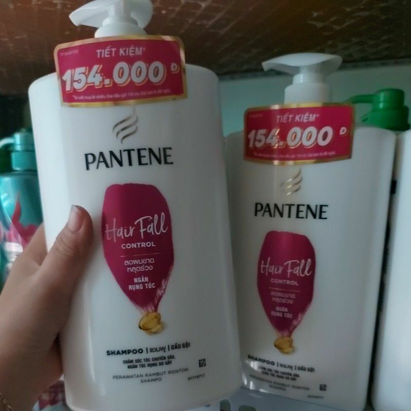 Dầu gội Pantene 1800ml ngăn rụng tóc và Suôn mượt óng ả size lớn ( Dầu gội Pantene 1.8kg)