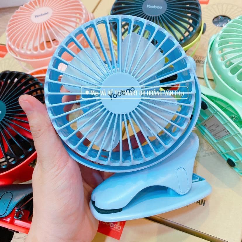 Quạt sạc mini để bàn YOOBAO F04 2500/ 6400 mAh Xoay 720 độ đế kẹp đa năng - Hàng chính hãng