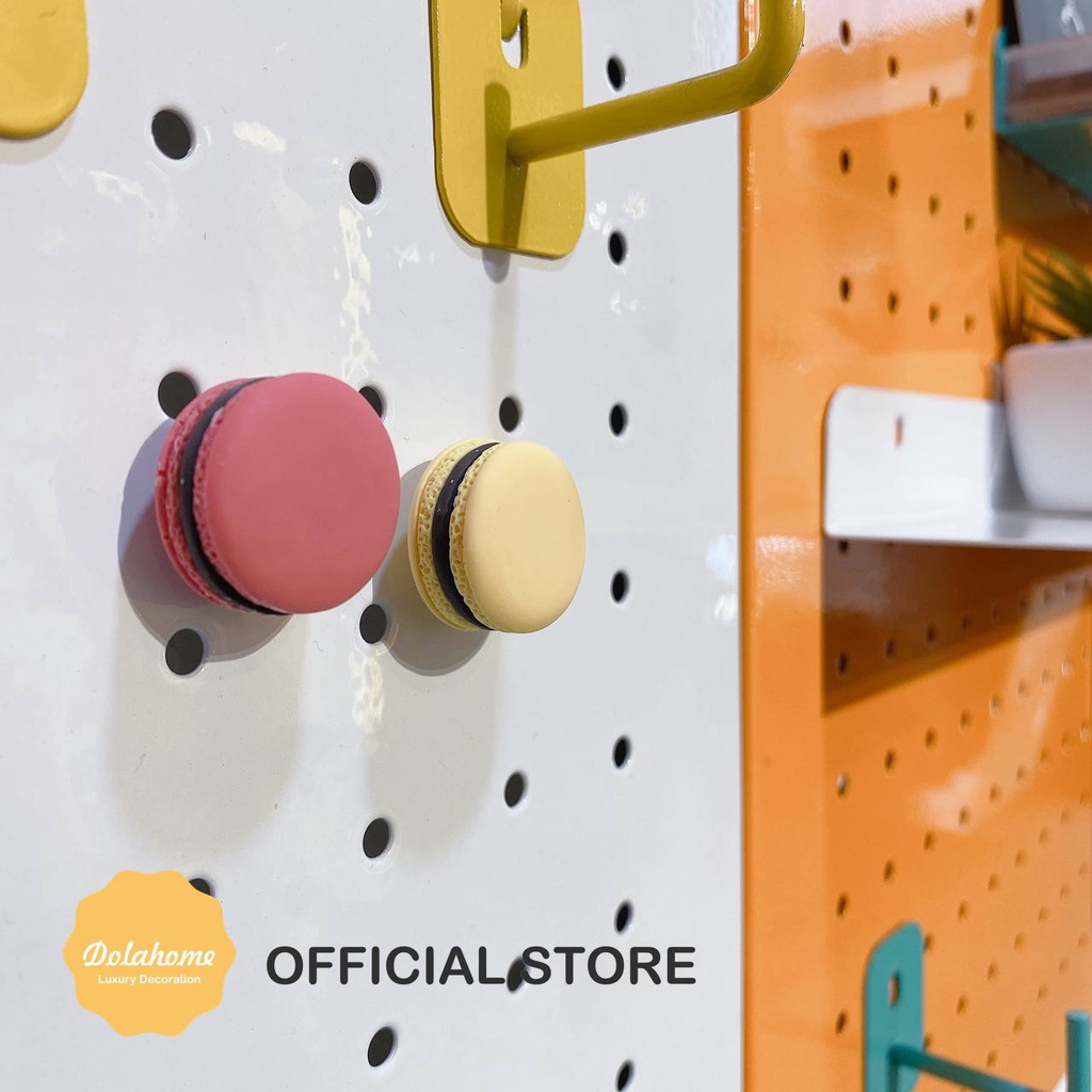 Bánh macaron Dola Home trang trí có đính nam châm đính tài liệu, voucher, thẻ cào . Phụ kiện bảng Pegboard kim loại