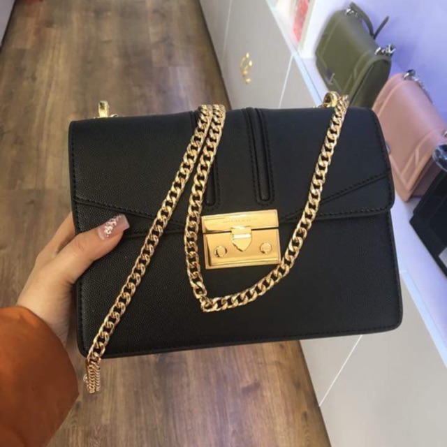 Túi Charles and keith auth