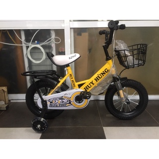 IN DECAL TÊN BÉ LÊN XE THEO YÊU CẦU