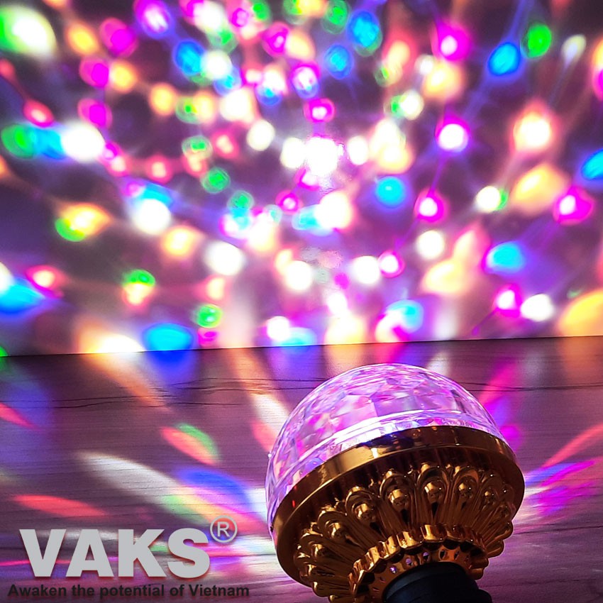 Đèn quẩy led xoay 360 độ, 7 màu LED3-6W, E27, 220V - trang trí sân khấu, karaoke, bar,...