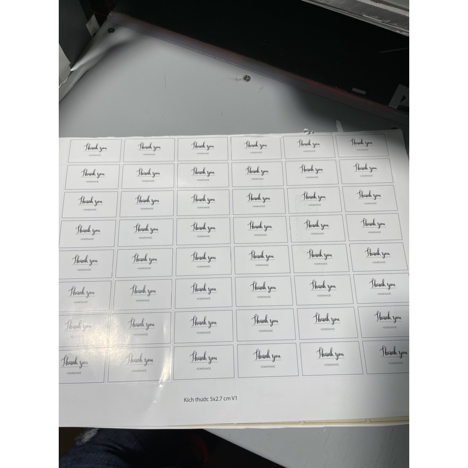 TEM Tem giấy chữ 'Thank you' 5x2.7cm(1set=48c), 5x5cm(set=24c), 8x10cm(set=6c) hàng có sẵn