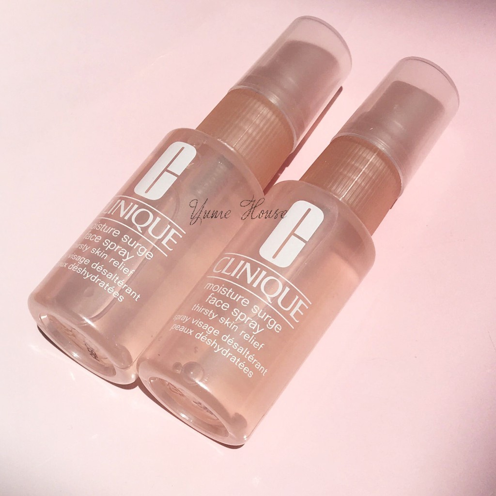 Xịt khoáng trang điểm Cli.nique Moisture Surge Face Spray Thirsty Skin Relief 30ml