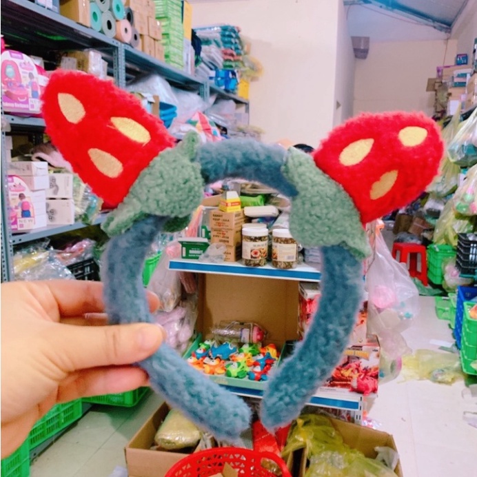 Bờm Trang Điểm Make Up Hình Quả Dâu Tây Dễ Thương Chất Liệu Nhung Mềm, Co Giãn Cực Tốt