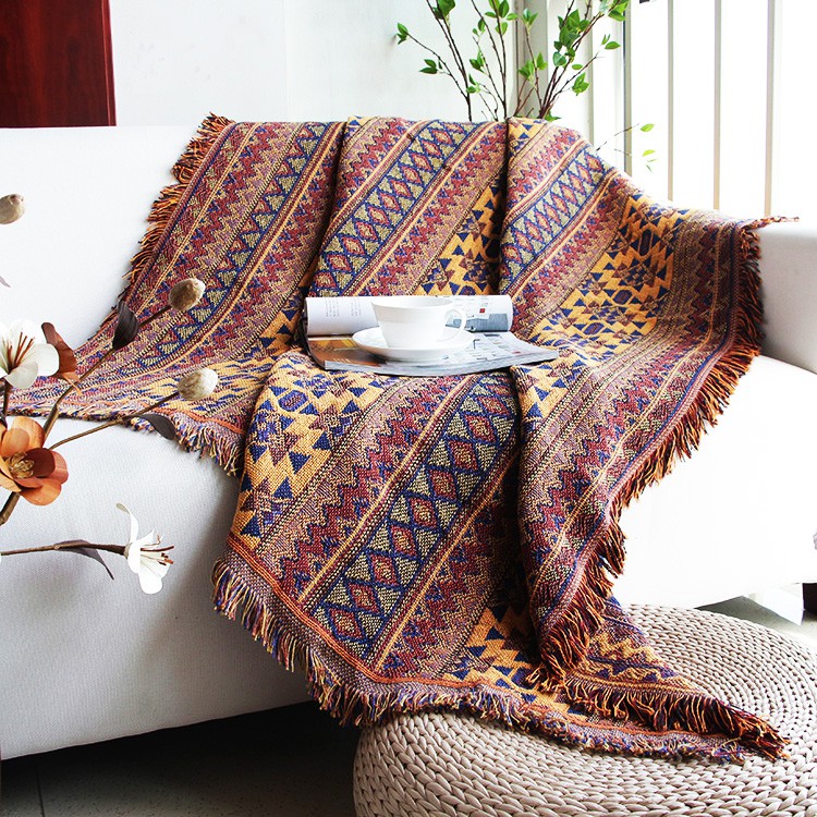 Thảm picnic, sofa chất liệu thổ cẩm phong cách Bohemian -may.decor-