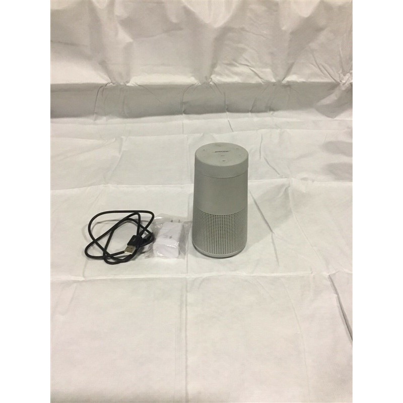 Loa bluetooth không dây Bose Soundlink Revolve