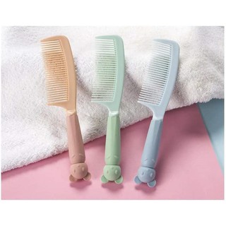 Lược chải tóc siêu dễ thương 3 màu, lược nhựa 3 màu siêu bền.