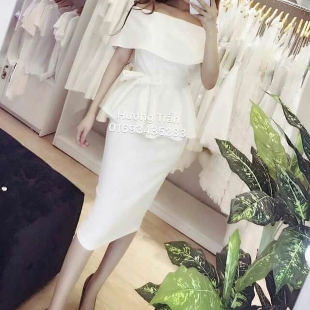 Đầm peplum bẹt vai thắt nơ