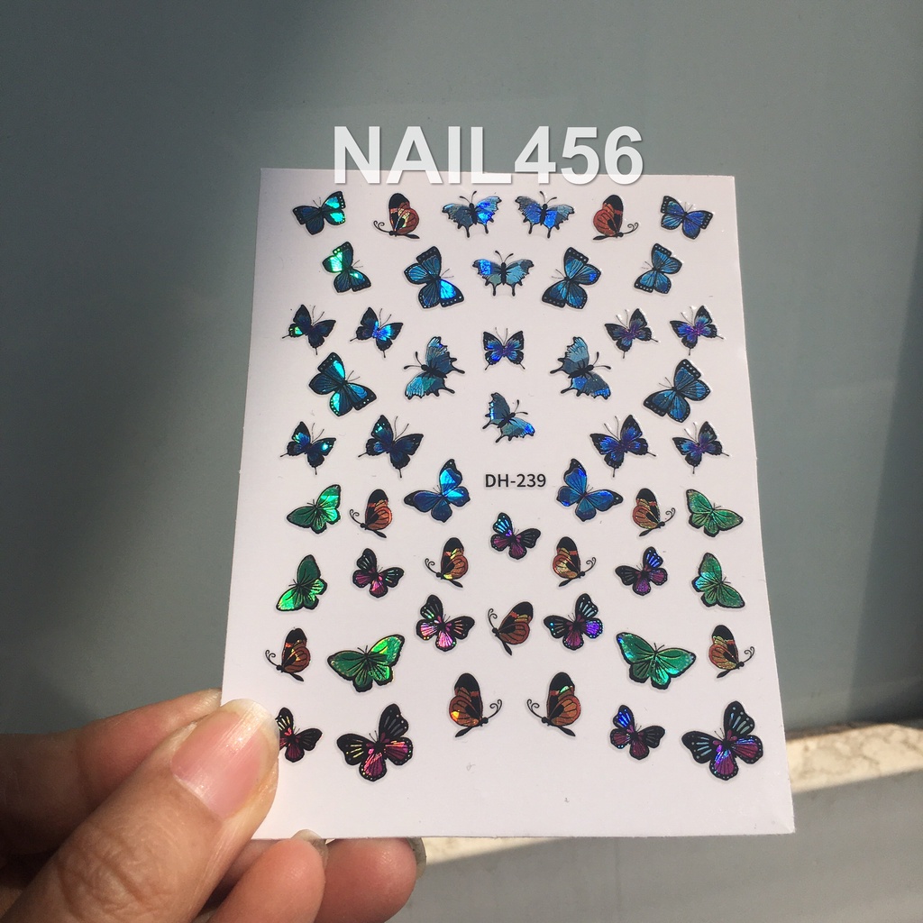 Sticker dán móng tay thương hiệu