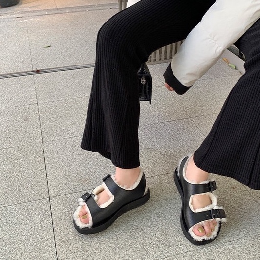 Gìay sandal lông lót mềm mịn, giày xăng đan hai quai