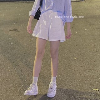 Quần short kaki ống rộng