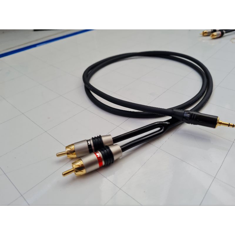 Dây 3.5mm ra 2 đầu AV hoa sen. Dây 3.5 ly ra 2 AV, dây tự làm thủ công với chất lượng hoàn thiện cao