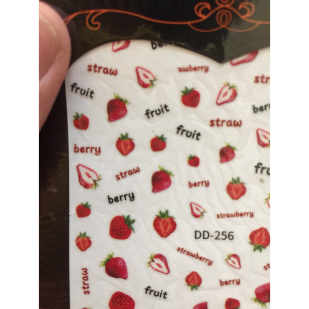 " Hàng chất lượng " Stiker hình dán dâu tây Mã hiệu DD - 256 rất đẹp và dễ thương.