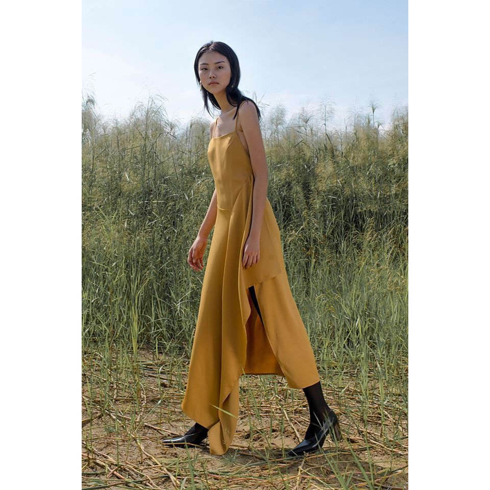 Váy 2 dây Subtle Studio