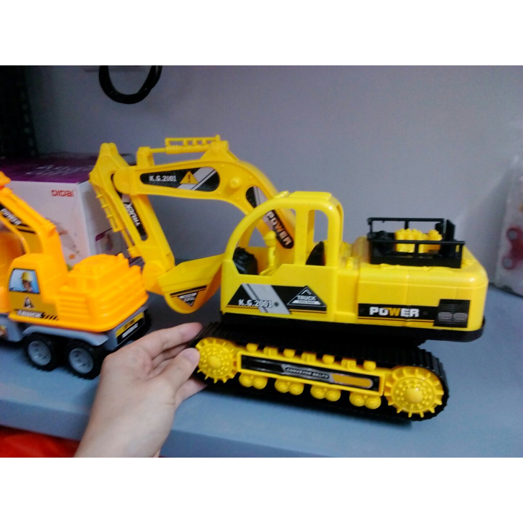 Xe máy xúc, máy ủi đồ chơi