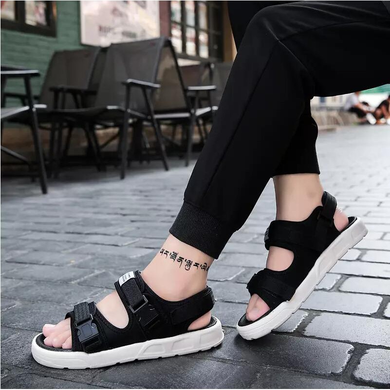 Giày Sandal Đi Biển Mùa Hè 2018