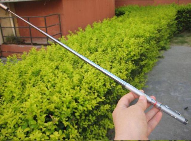 Bút chỉ bảng laser 4 trong 1