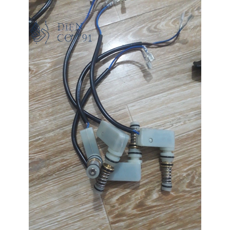 Rơle Áp Lực Máy Rửa Xe Loại Tốt  Rơ Le Thay Thế Cho Các Loại Máy Rửa Xe Gia Đình MiNi Hàng Đẹp