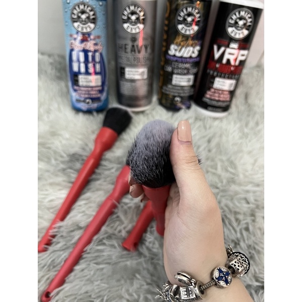 Cọ siêu mềm , siêu bền vệ sinh dàn áo kèm xà bông chemical guys là hết nước chấm