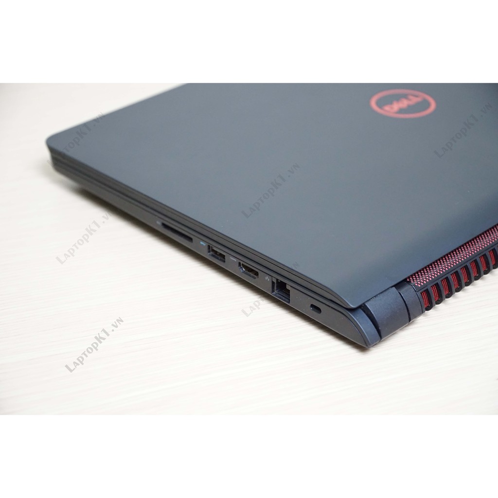 Laptop Gaming Dell Inspiron 7557 (Core i5 4200H, RAM 4GB, HDD 1TB, Nvidia GeForce GTX 960M 4GB, 15.6 inch FullHD