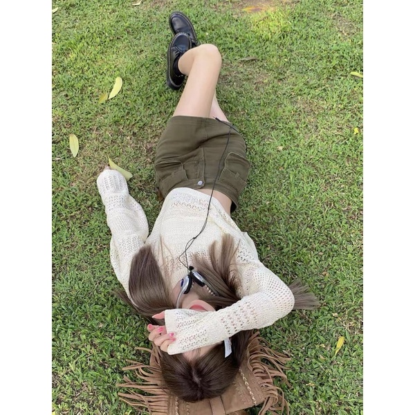 Chân váy kaki túi qhộp cạp cao và áo len lưới dáng ngắn croptop hot ulzzang