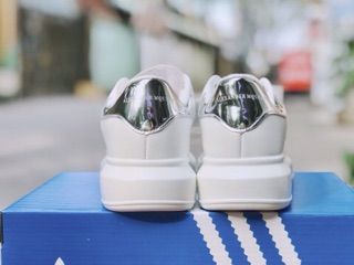 Giày McQueen gót bạc bóng 36-40