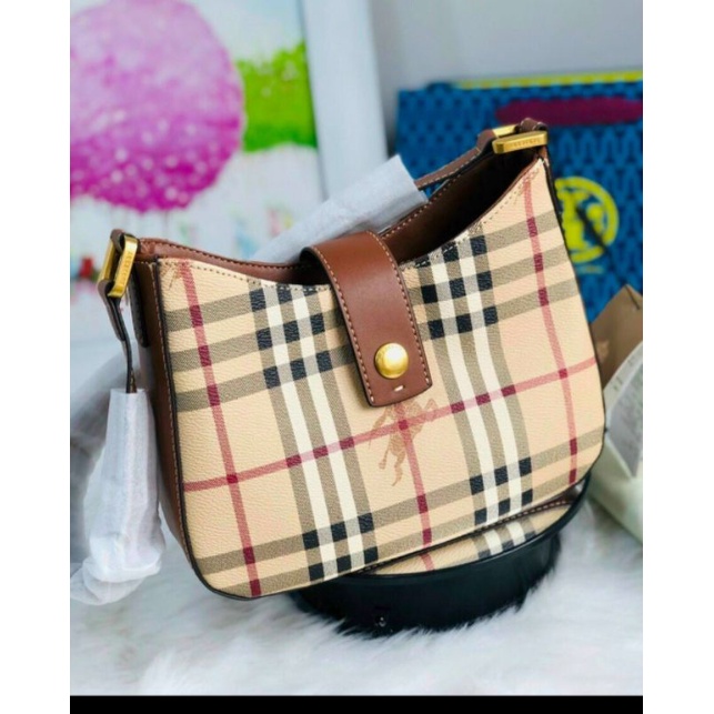 Burberry cực sang chảg