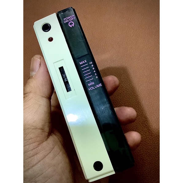 Máy cassette độc lạ INBIX OA-2