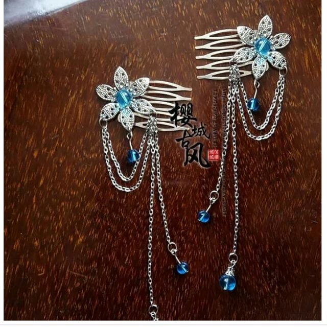 Xược tóc đôi cổ trang