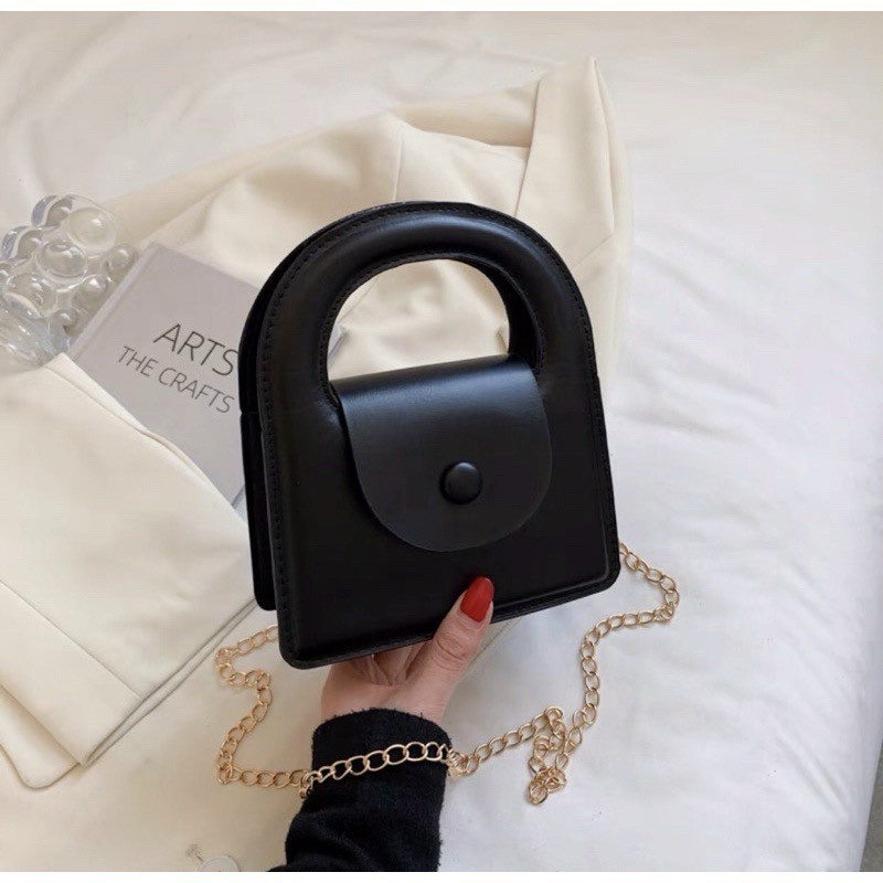 Túi xách mini đeo chéo dáng vuông 2 màu đen trắng phong cách nước ngoài hot trend