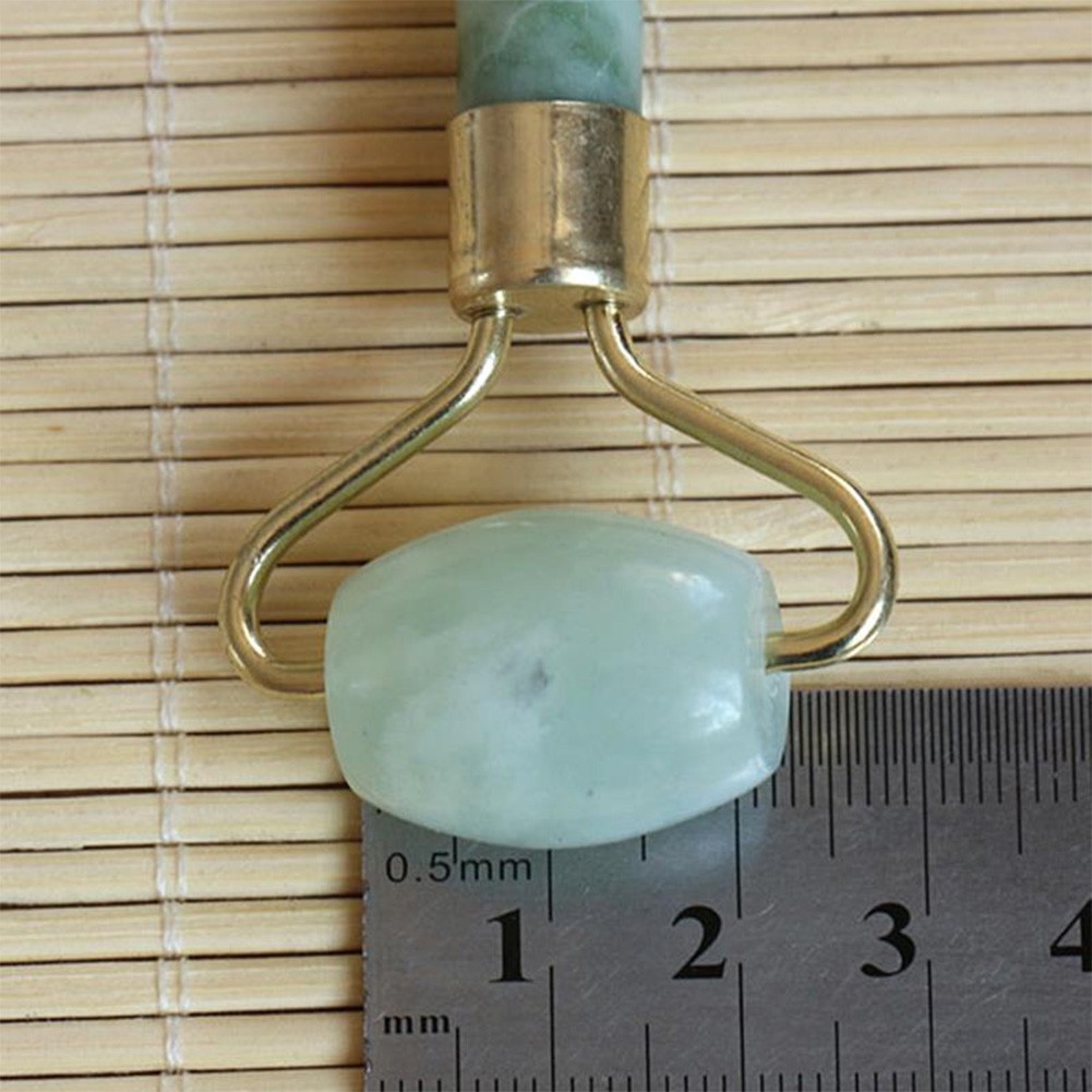 Cây lăn massage mặt bằng ngọc bích tự nhiên | BigBuy360 - bigbuy360.vn