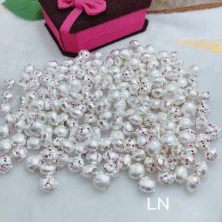 Charm heo bạc ta